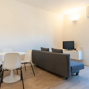 Apartament Lakefront Retreat, Lecco