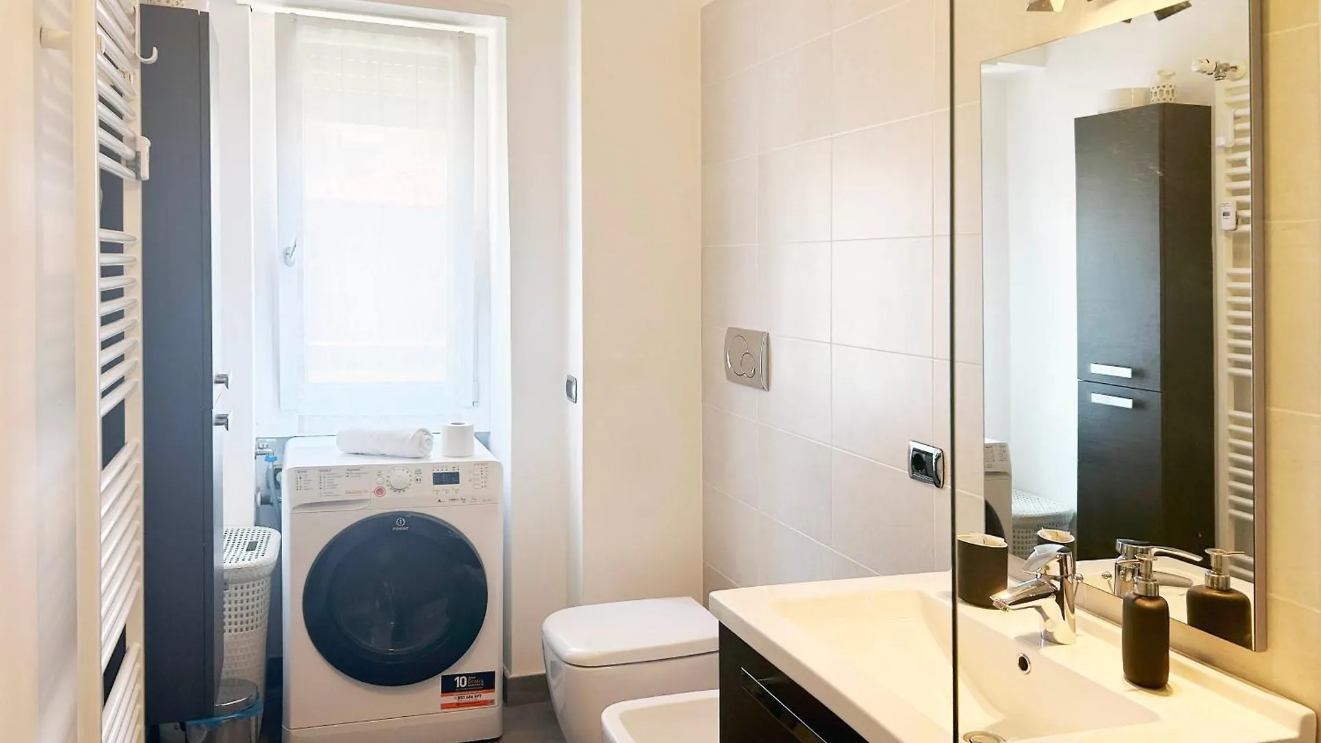 Comfortable Apartment In The Heart Of Lecco